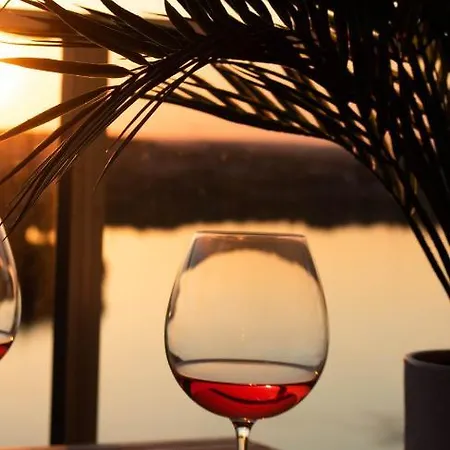 Lejlighed Cozy Special Lake View Bukarest